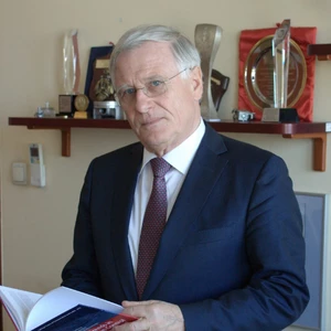 prof_dr_hab_inz_jerzy_merkisz.webp