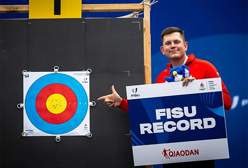 Brązowy strzał w dziesiątkę! Student UBB na podium Uniwersjady